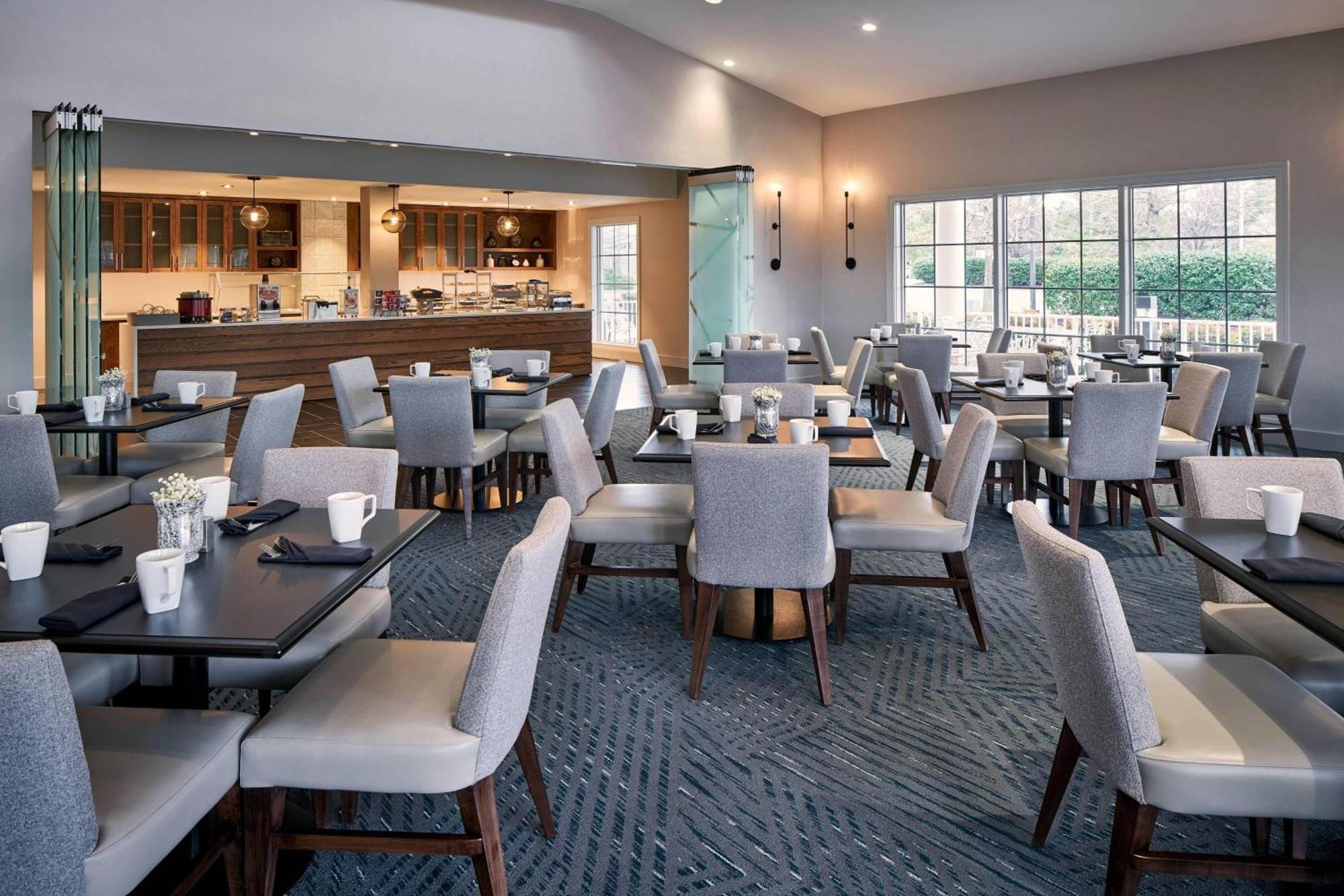 Delta Hotels By Marriott Norfolk Airport Esterno foto