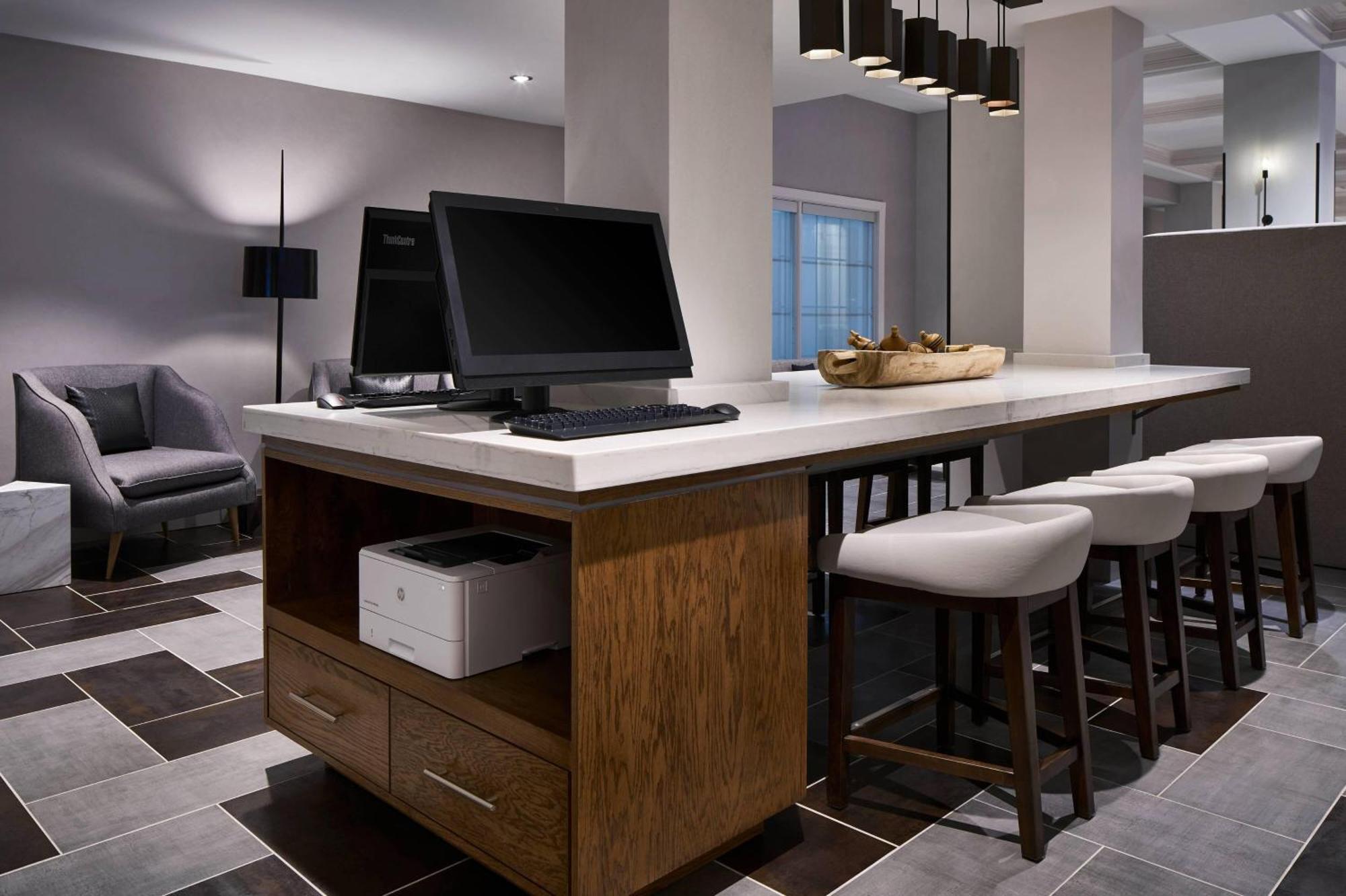 Delta Hotels By Marriott Norfolk Airport Esterno foto