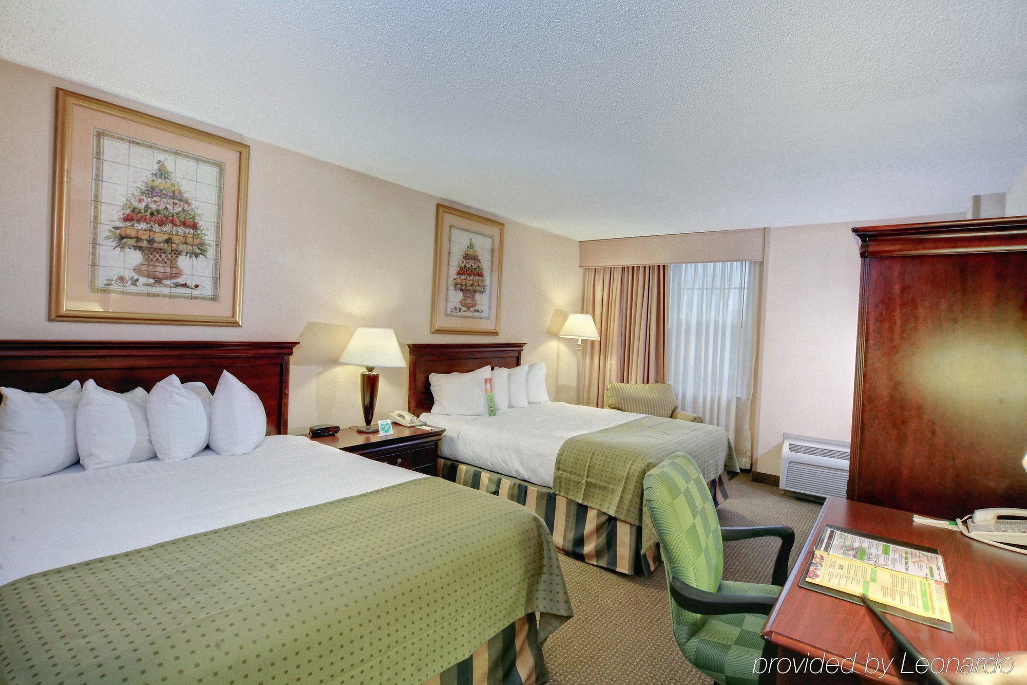 Delta Hotels By Marriott Norfolk Airport Esterno foto